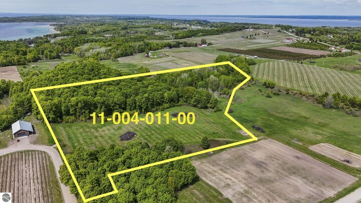 Property Photo: 11751 Center Road MI 49686