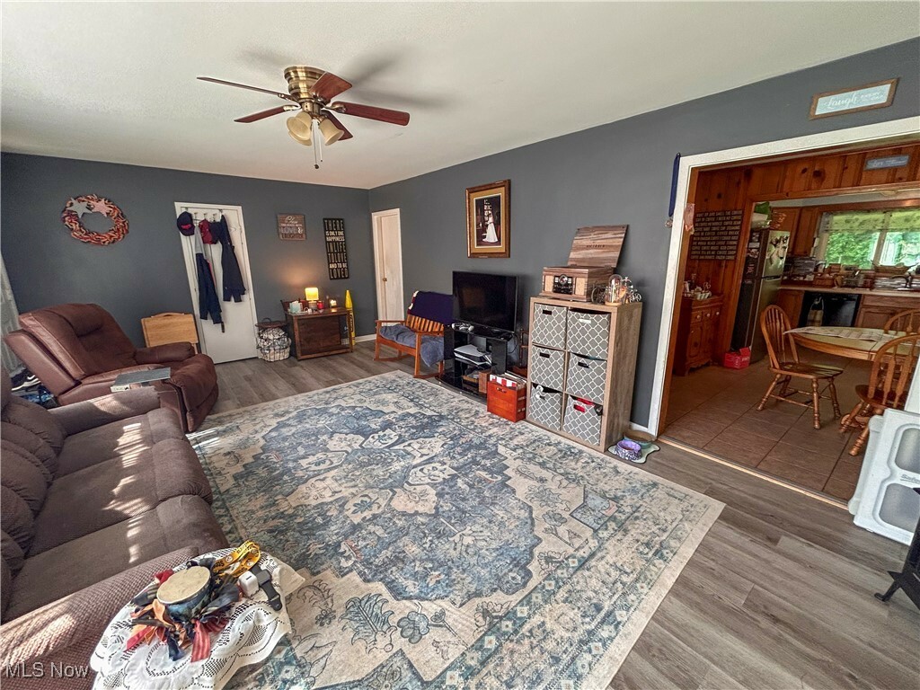 Property Photo: 7427 Westview OH 44512