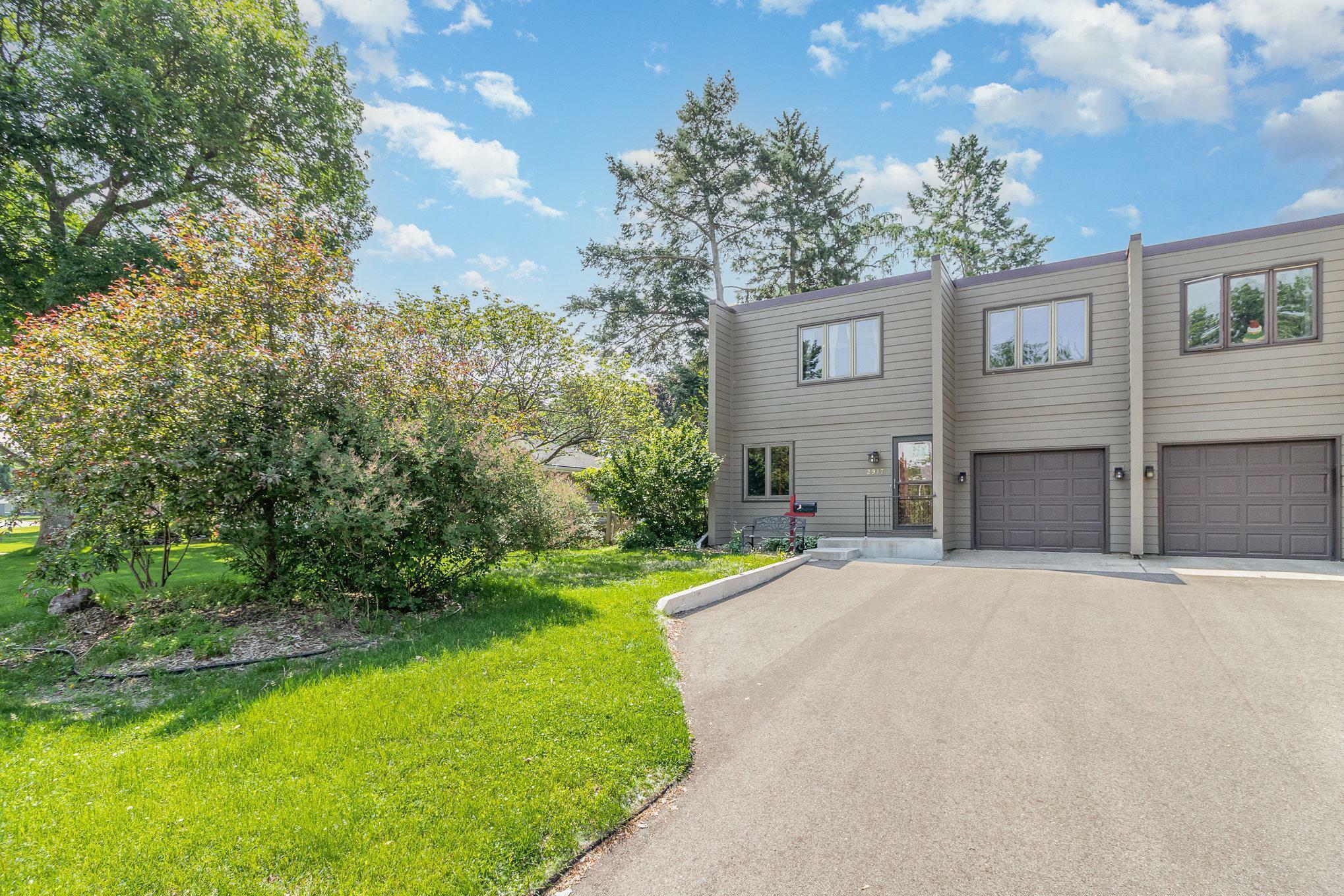 Property Photo:  2917 W 74th Street  MN 55423 
