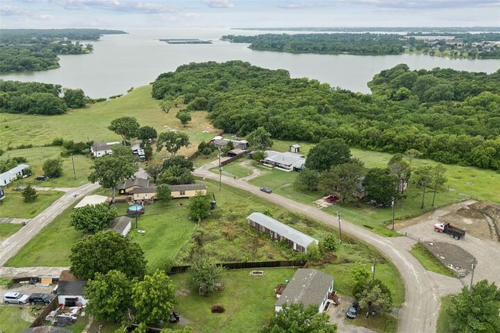 Photo de la propriété:  7571 Snug Harbor Circle  TX 75036 