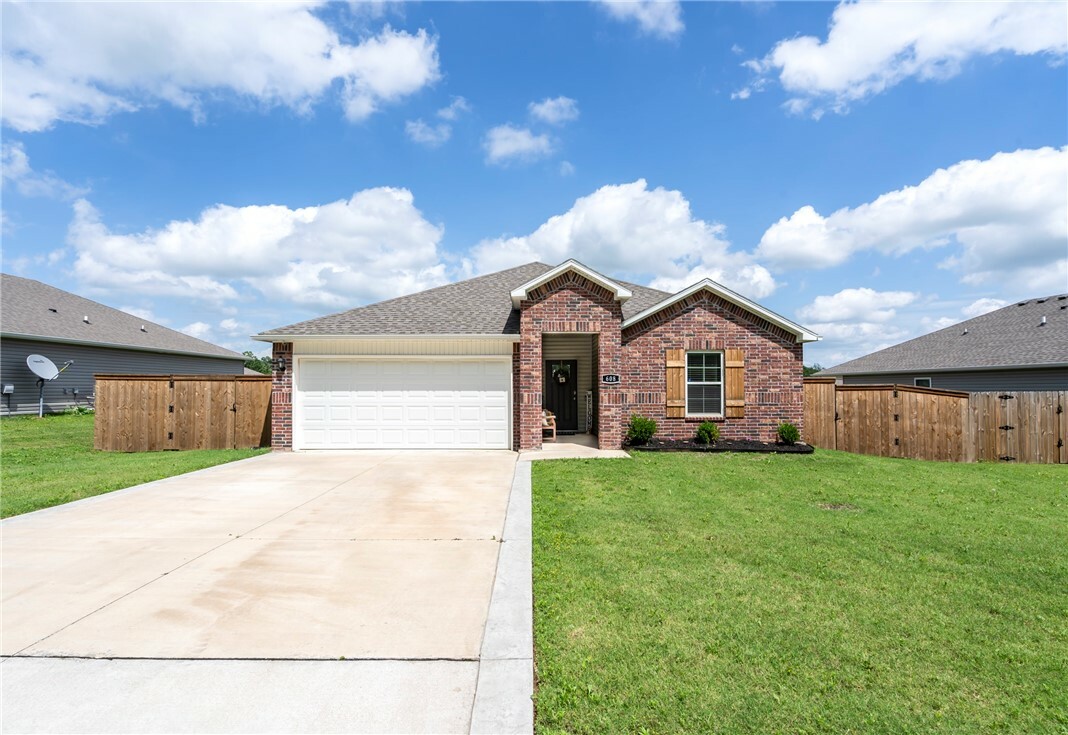 608 Comanche Drive  Gentry AR 72734 photo
