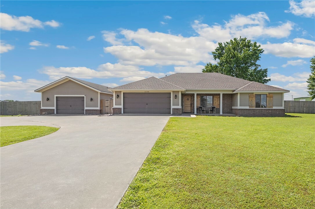 6108 SW Lee Lane  Bentonville AR 72713 photo