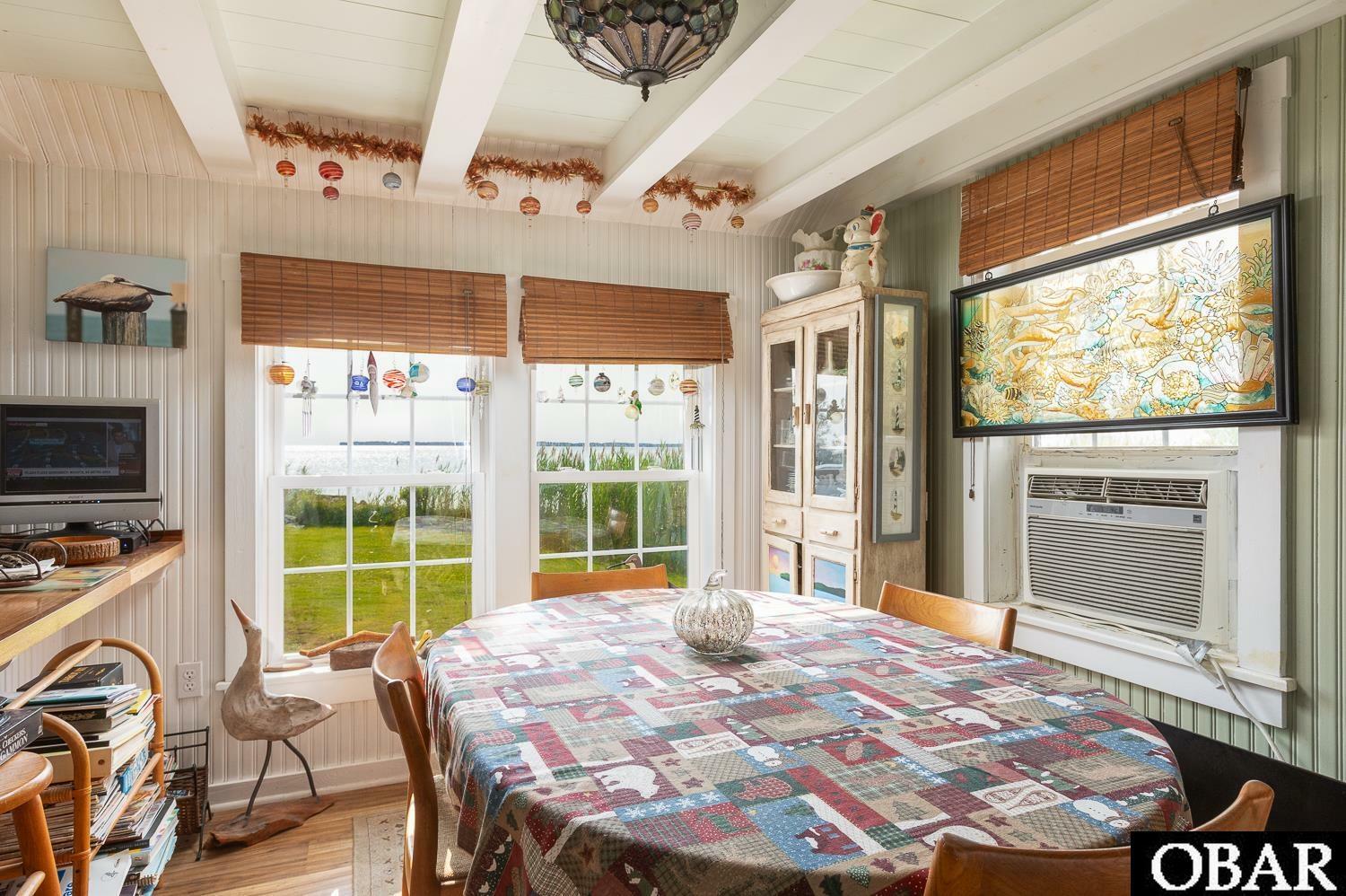 Property Photo: 1327 W Kitty Hawk Road NC 27949