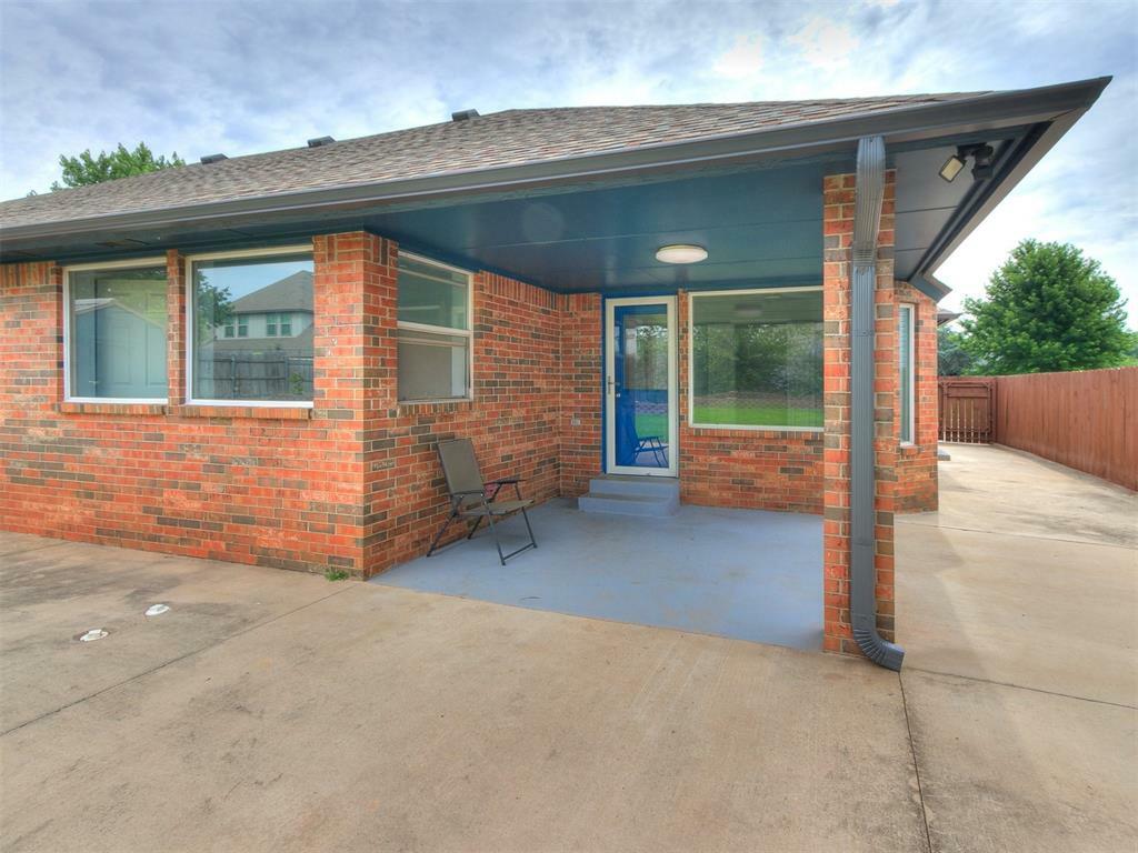 Property Photo:  809 Jannas Trail  OK 73012 