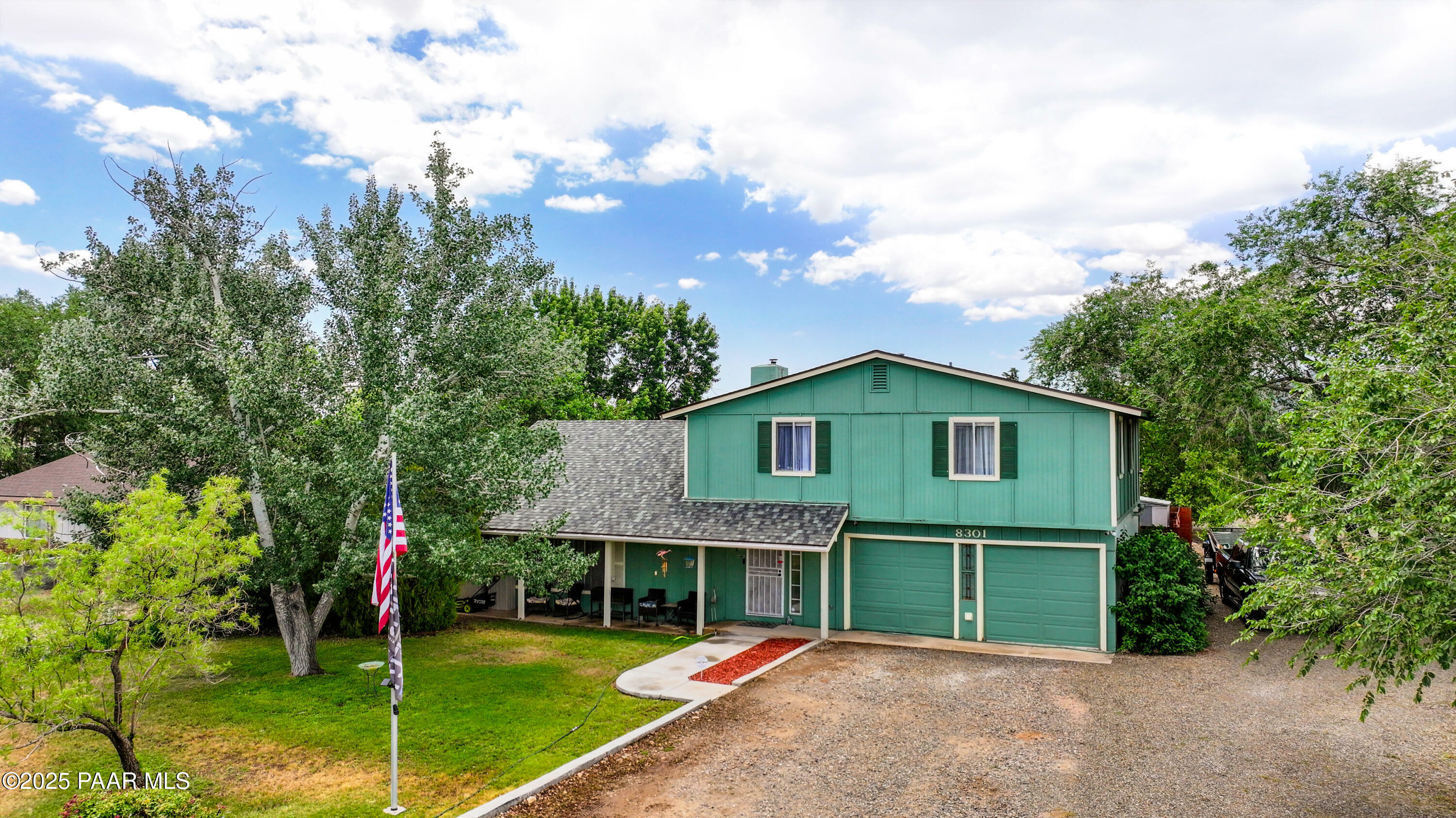 Property Photo: 8301 E Lee Court AZ 86314