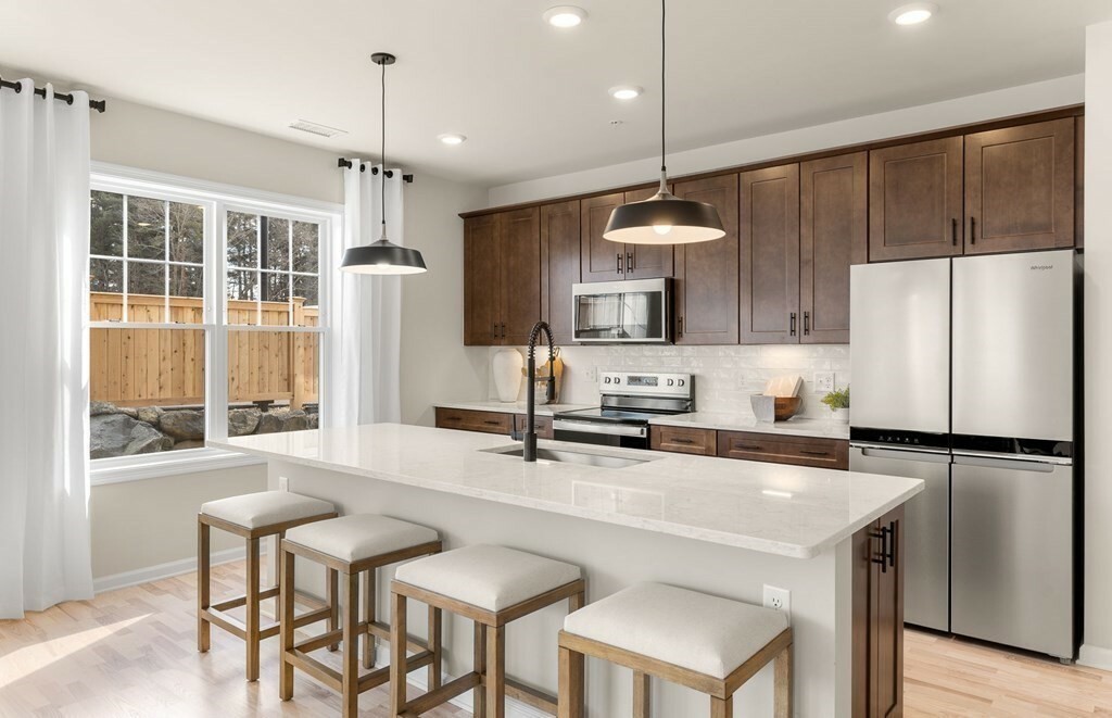 320 Martins Landing 107  North Reading MA 01864 photo