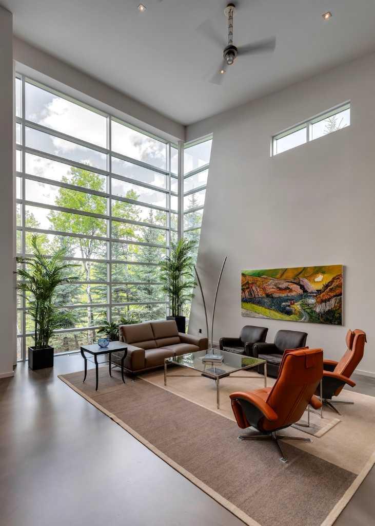 Property Photo: 25 Posthill Drive SW AB T3H 0A8