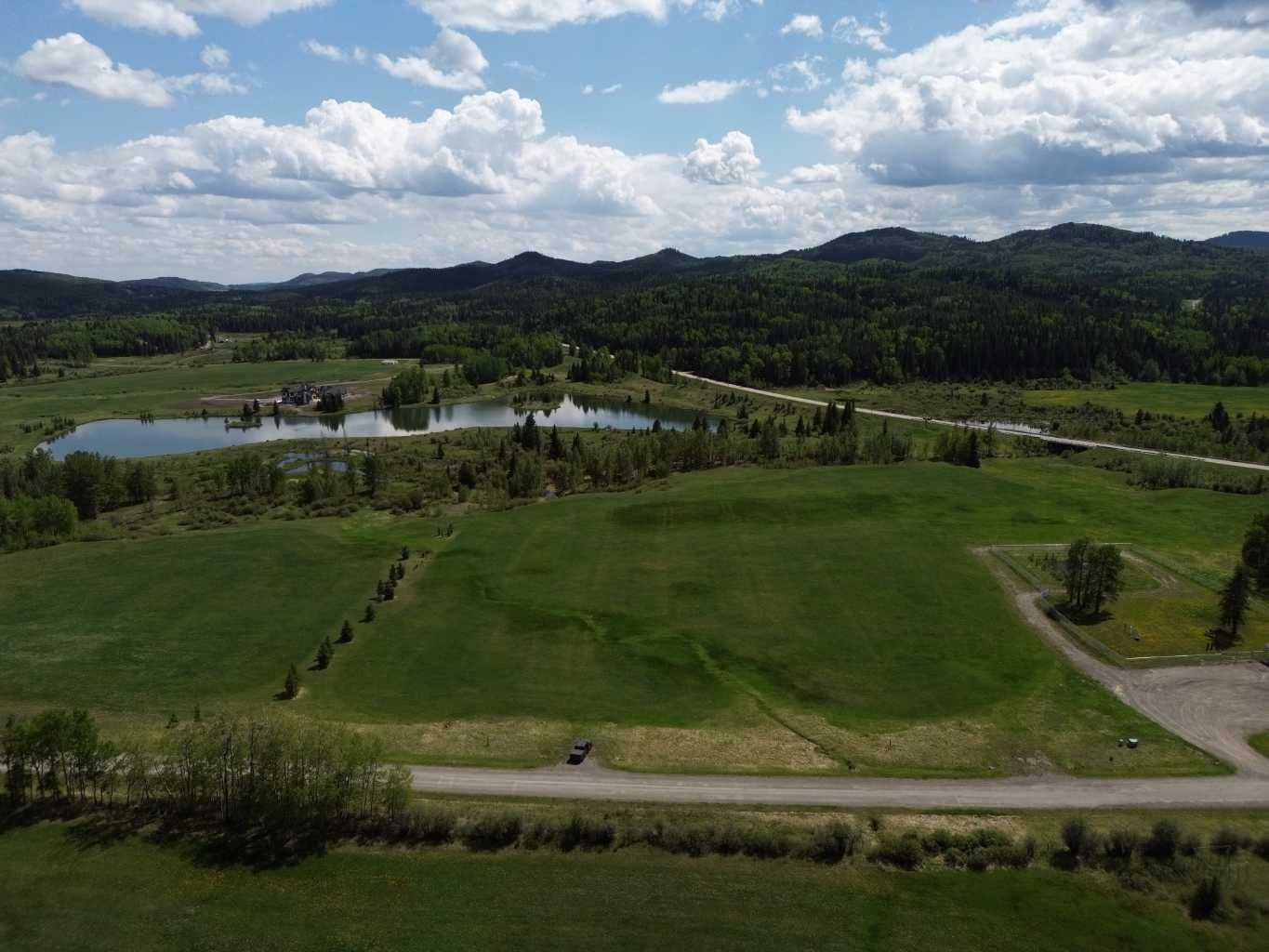 Property Photo: 352245 194 Avenue W AB T3Z 3R3