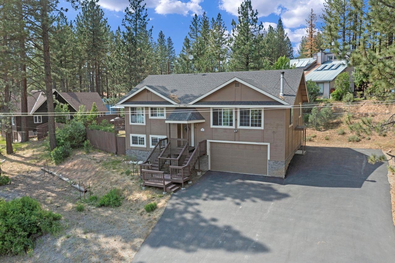 Property Photo: 137 Escondido Way CA 96122