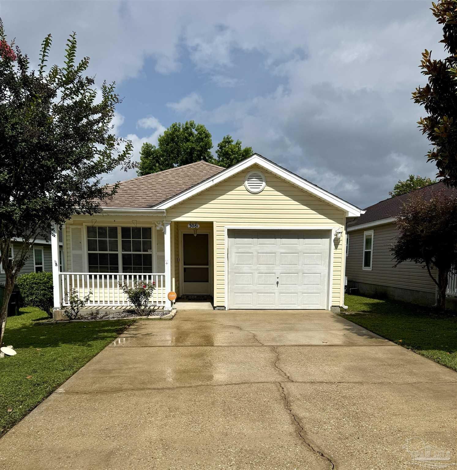 Property Photo:  3081 Flintlock Dr  FL 32526 