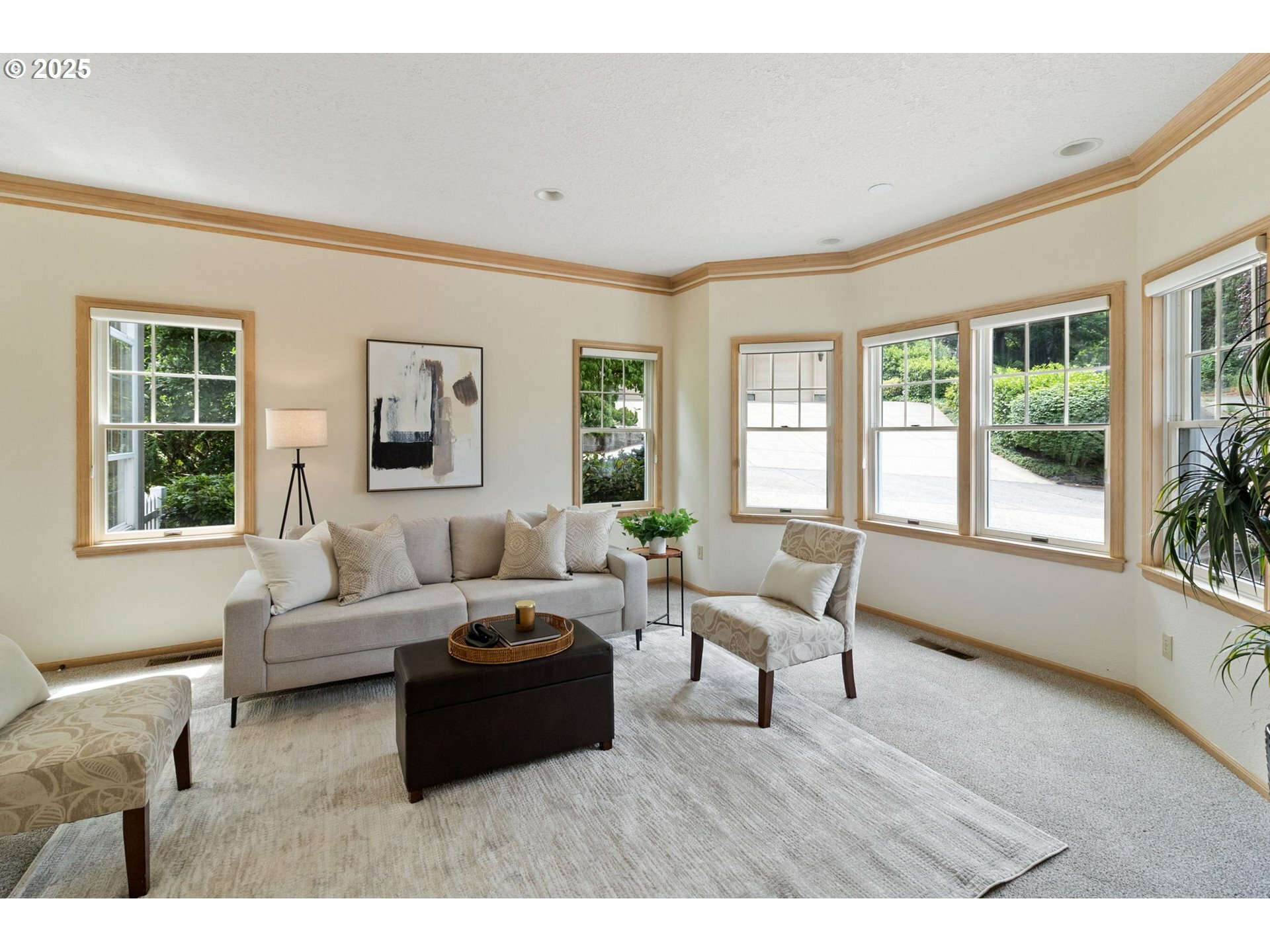 Property Photo:  1249 Crenshaw Rd  OR 97401 