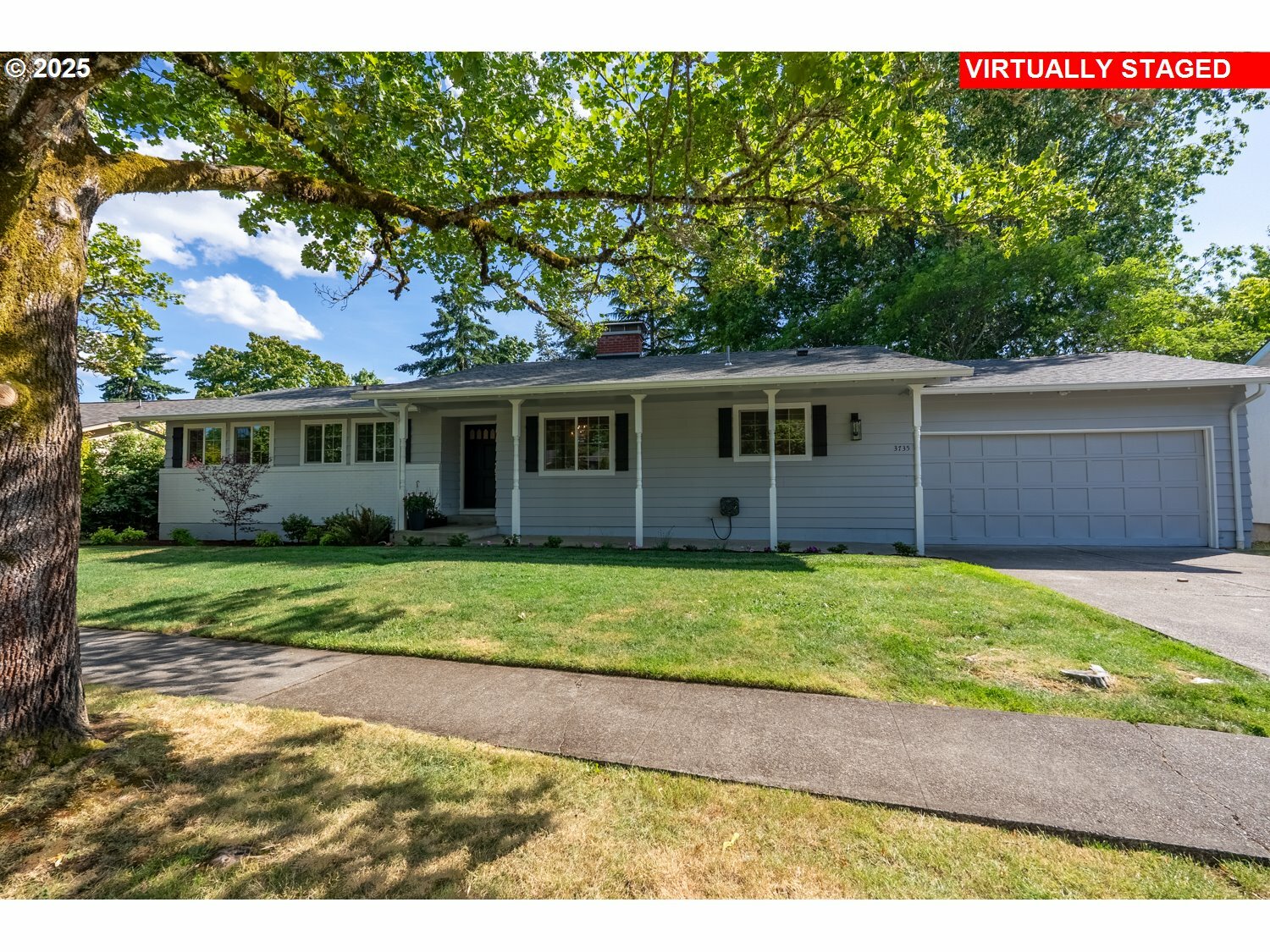 Property Photo: 3735 NW Columbia Ave OR 97229