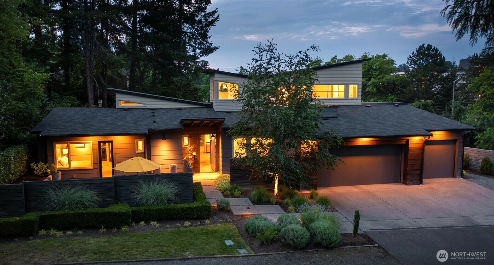 Property Photo: 11116 SE 4th Street WA 98004