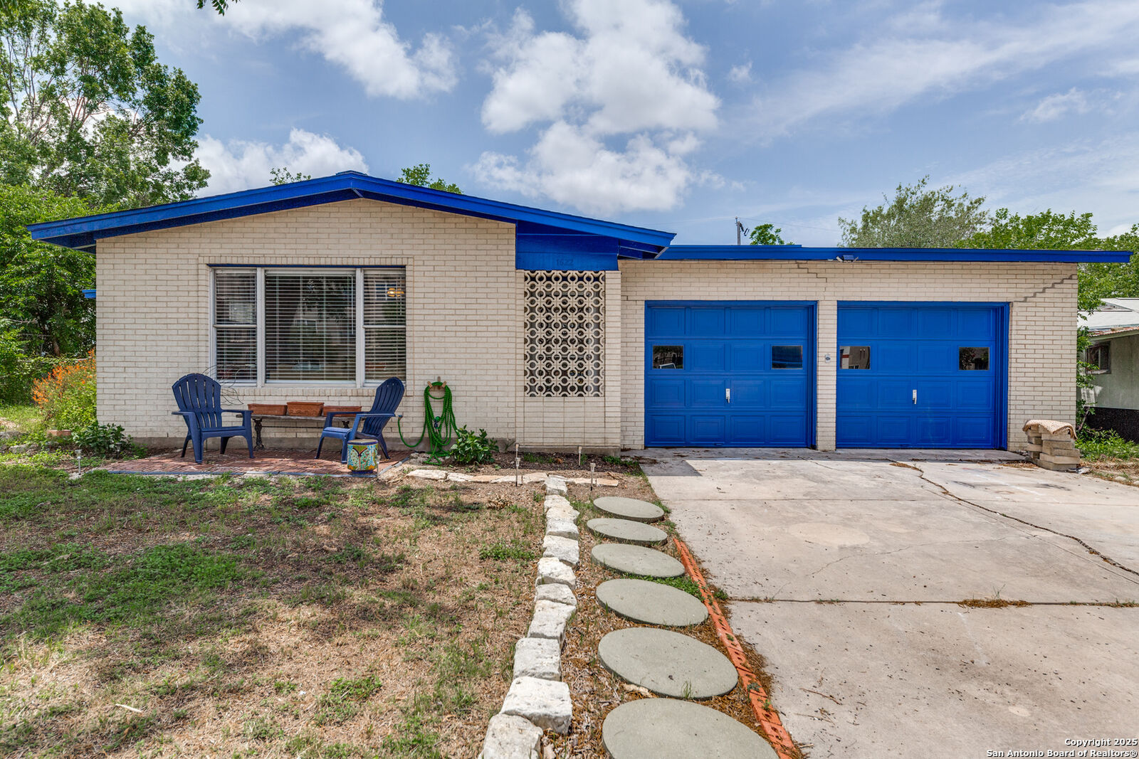 Property Photo:  1622 W Terra Alta Dr.  TX 78209 
