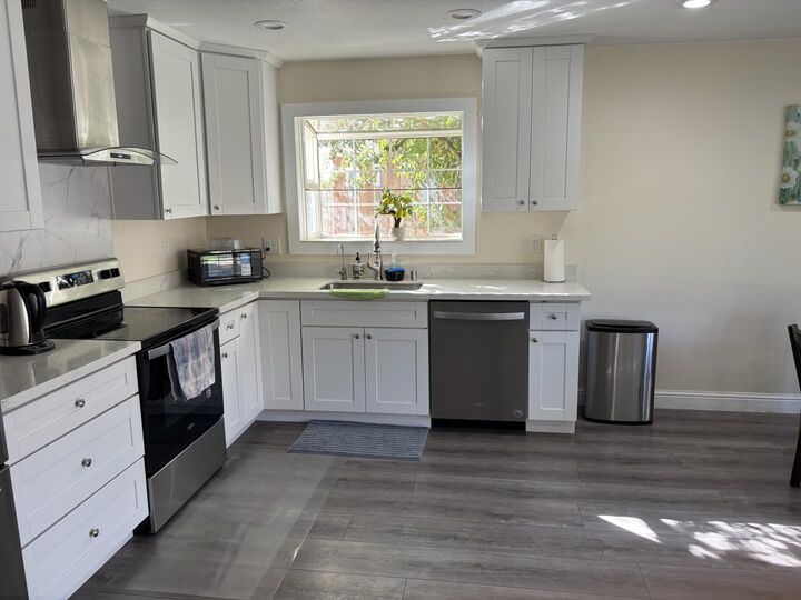 Property Photo:  686 Webster Drive  CA 95133 