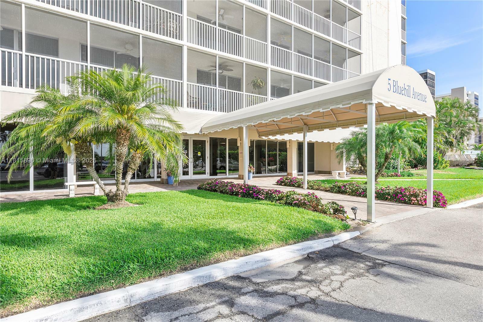 Property Photo: 5 Bluebill 410 FL 34108