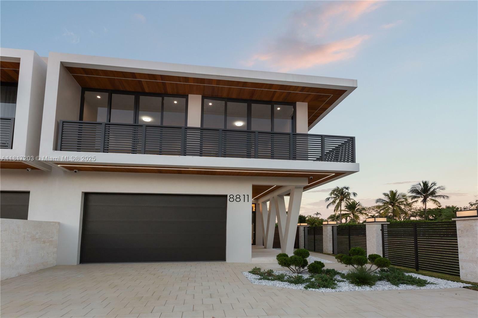 Property Photo: 8811 SW 56 St FL 33165