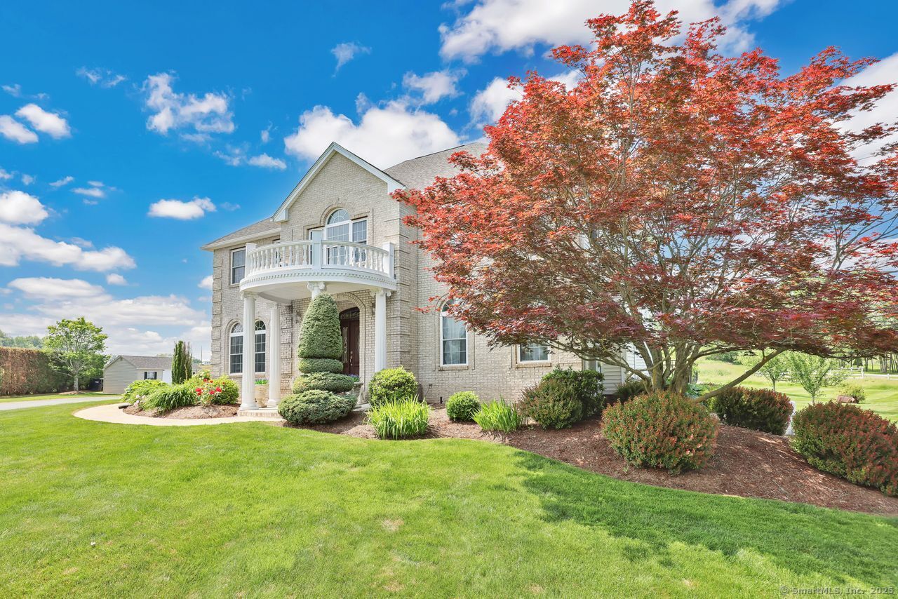 Property Photo:  197 Shadow Pond Lane  CT 06078 