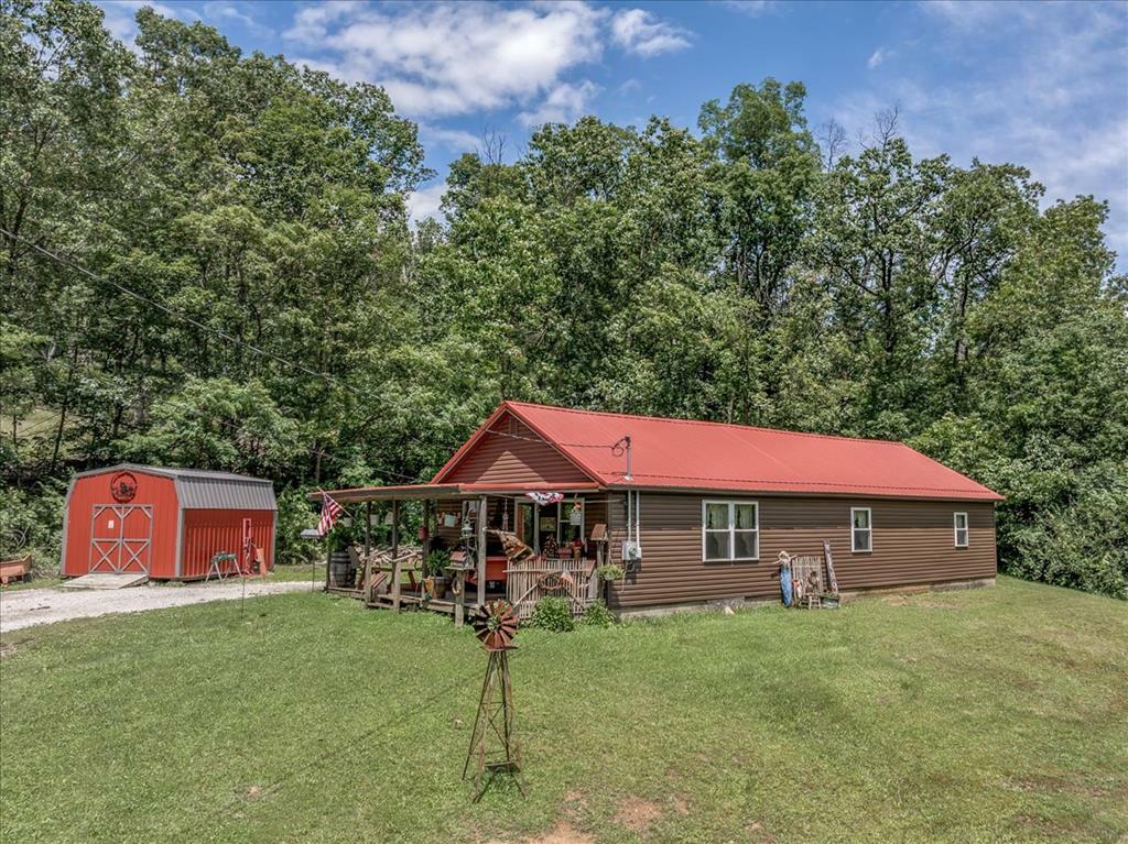 100 Camelin Hill Road  Chillicothe OH 45601 photo