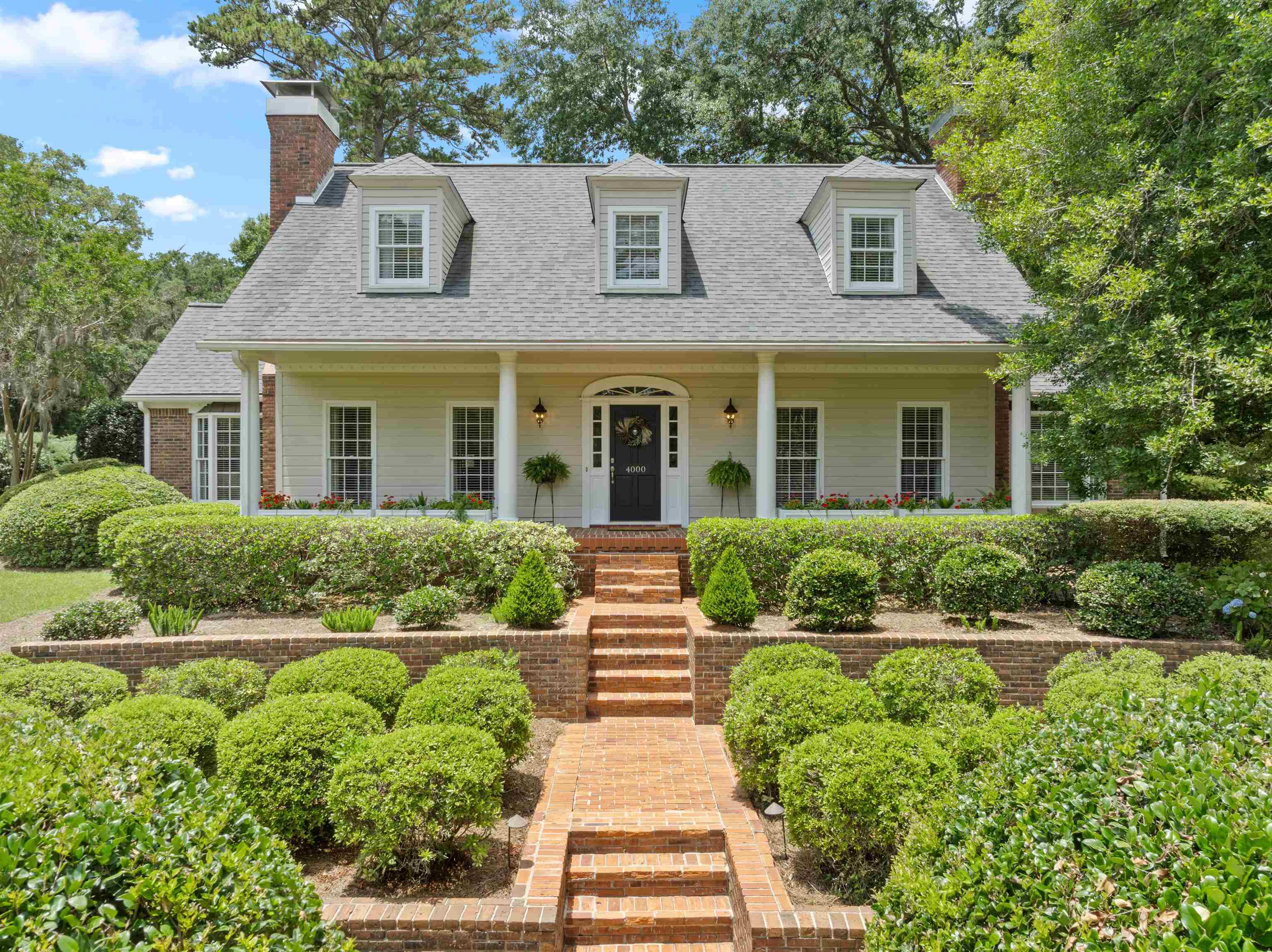 Property Photo: 4000 Brandon Hill Dr FL 32309