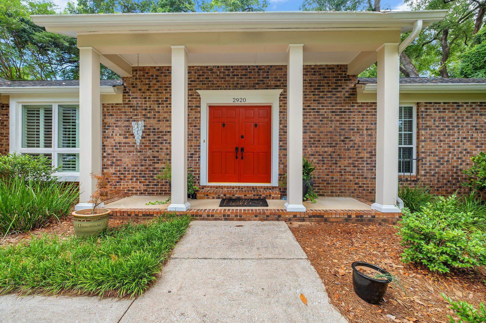 Property Photo: 2920 Edenderry Drive FL 32309