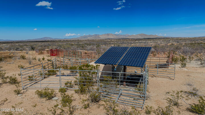 Property Photo:  1268 E Cougar Trail 123  AZ 85630 