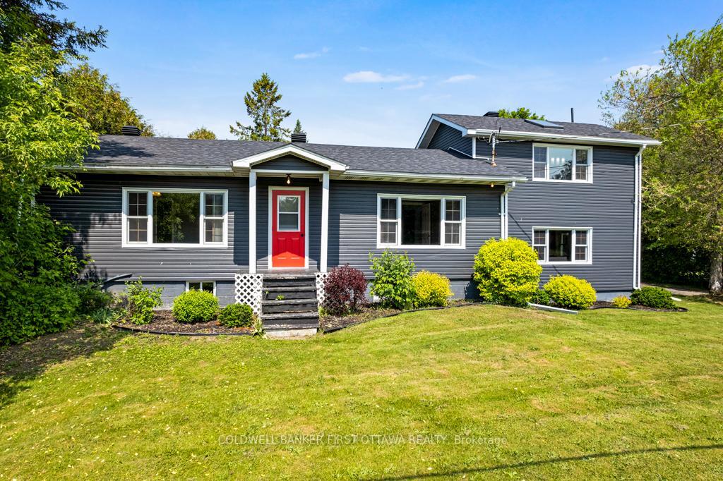 Property Photo: 352 Highway 15 N/A ON K7A 0E5