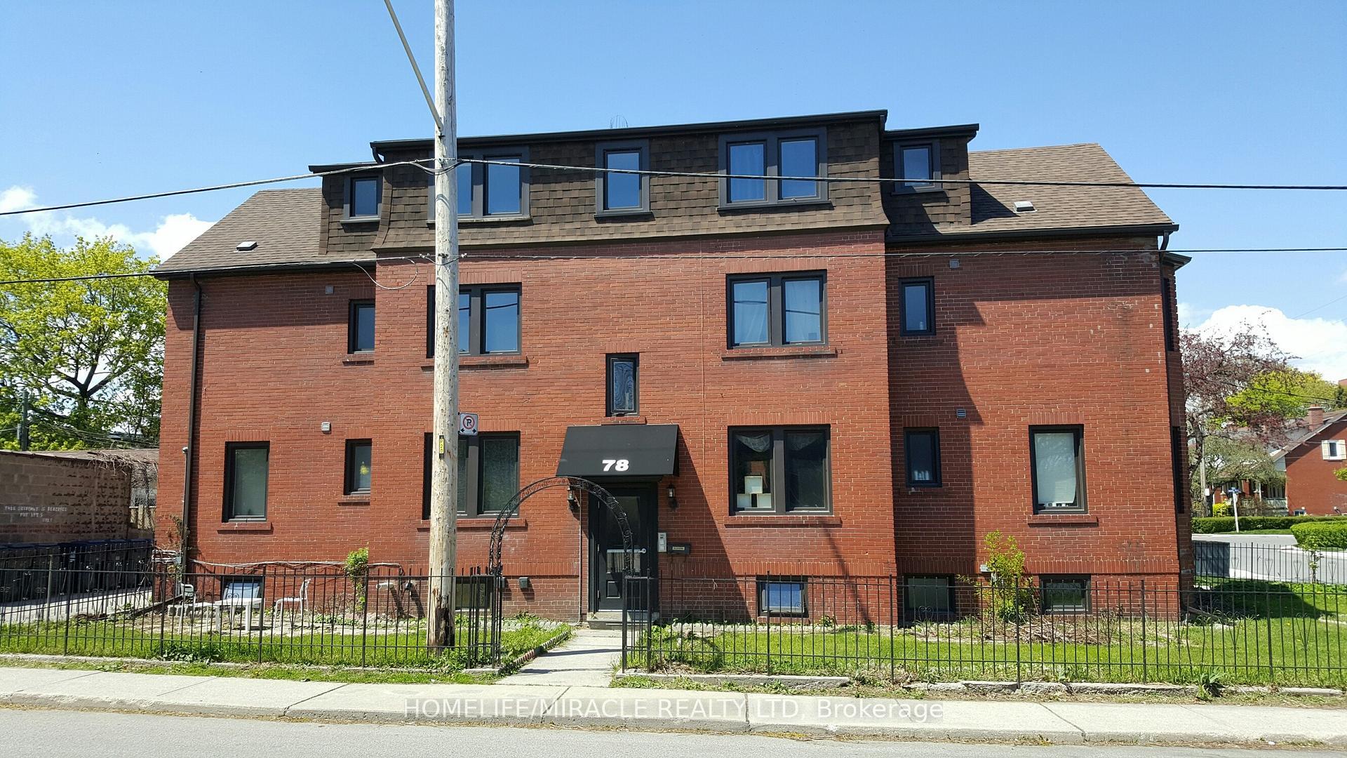 Property Photo: 78 Fifth Street Unit 6 ON M8V 2Z3