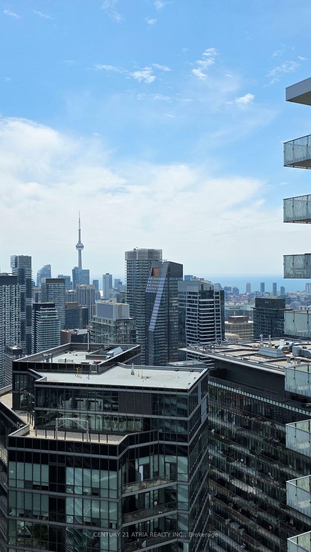 Photo de la propriété: 50 Charles Street E 5305 ON M4Y 0C3