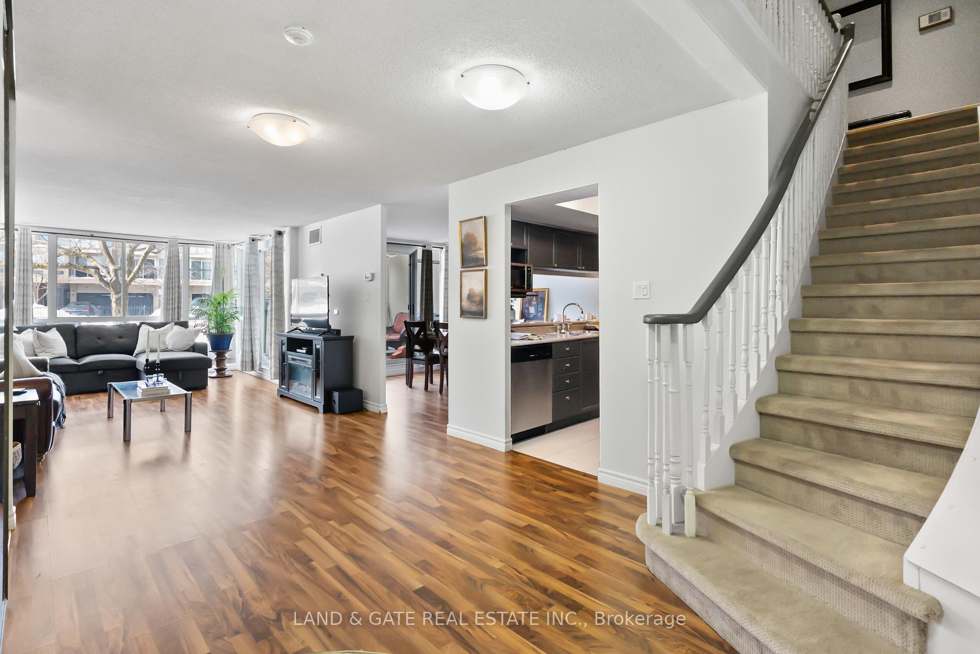 Property Photo: 25 Cumberland Lane 112 ON L1S 7K1