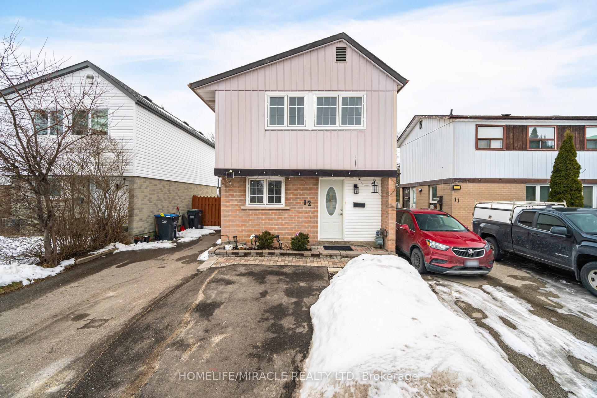 Property Photo:  12 Huckleberry Square  ON L6S 1Y2 