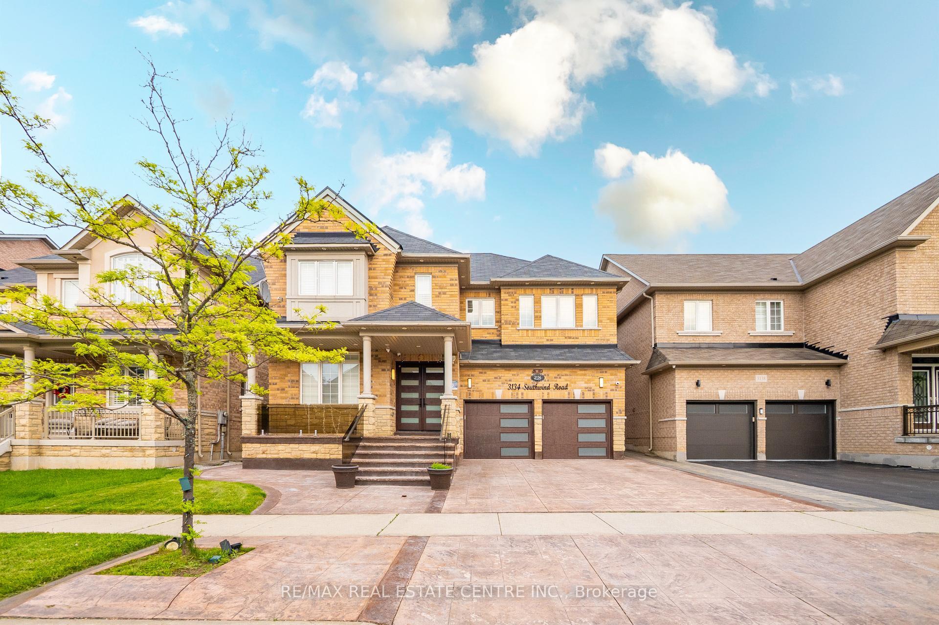 Property Photo: 3134 Southwind Road ON L5M 0M8