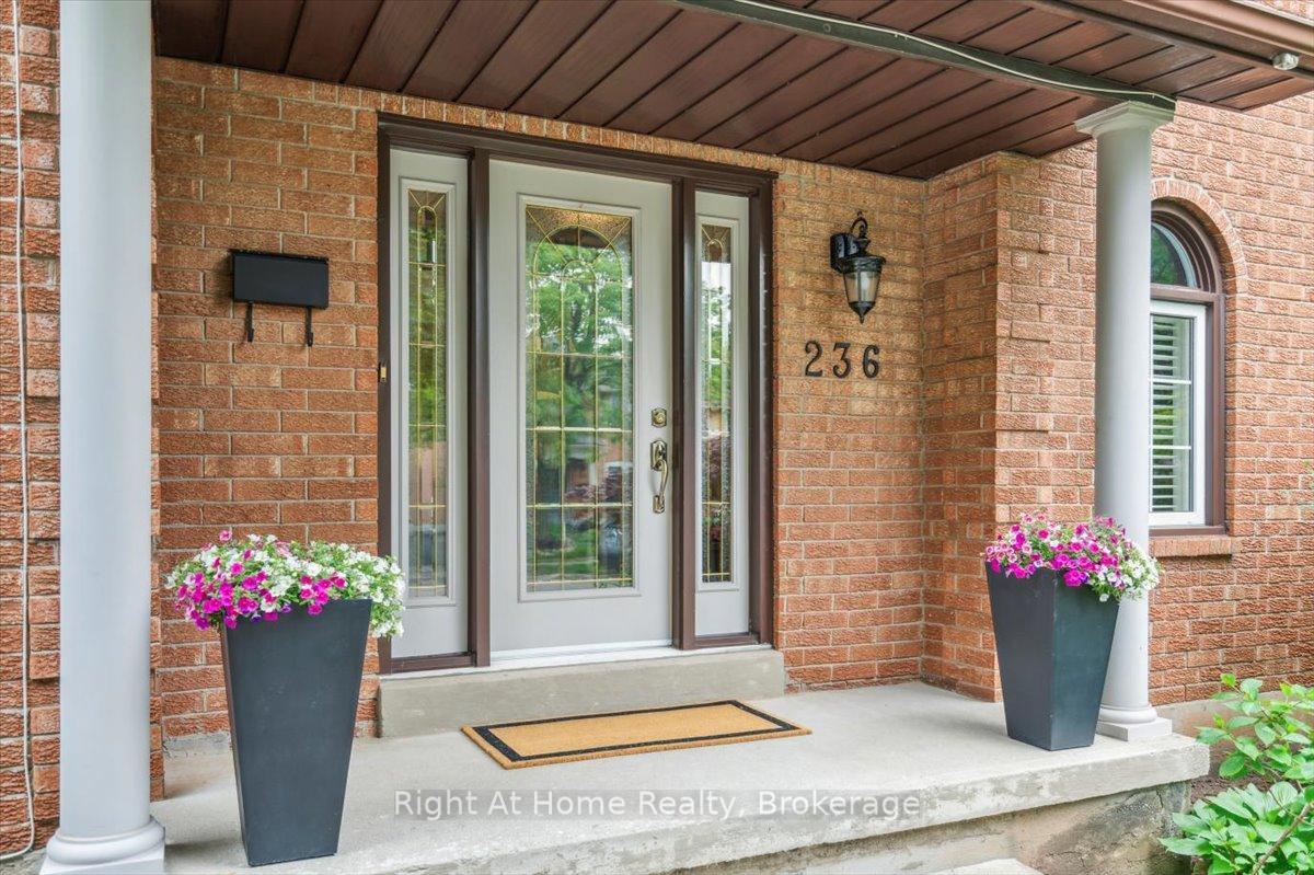 Property Photo: 236 O'Donoghue Avenue ON L6H 3W6