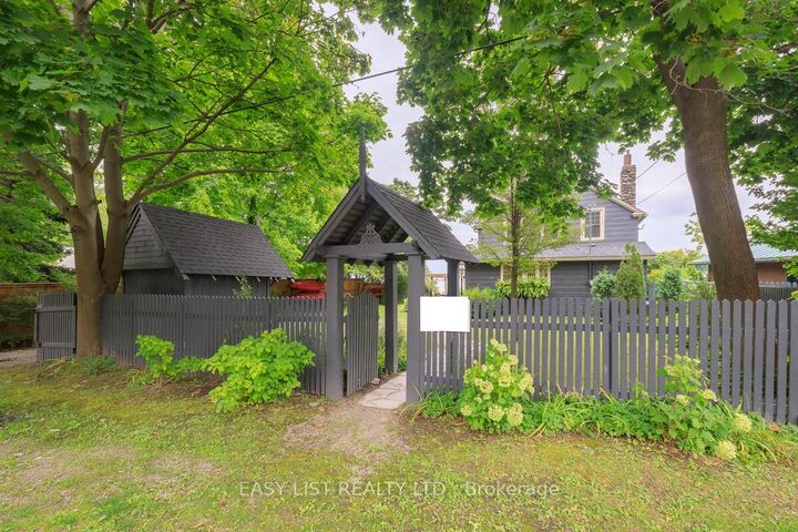 Property Photo:  3691 Crystal Beach Drive  ON L0S 1B0 