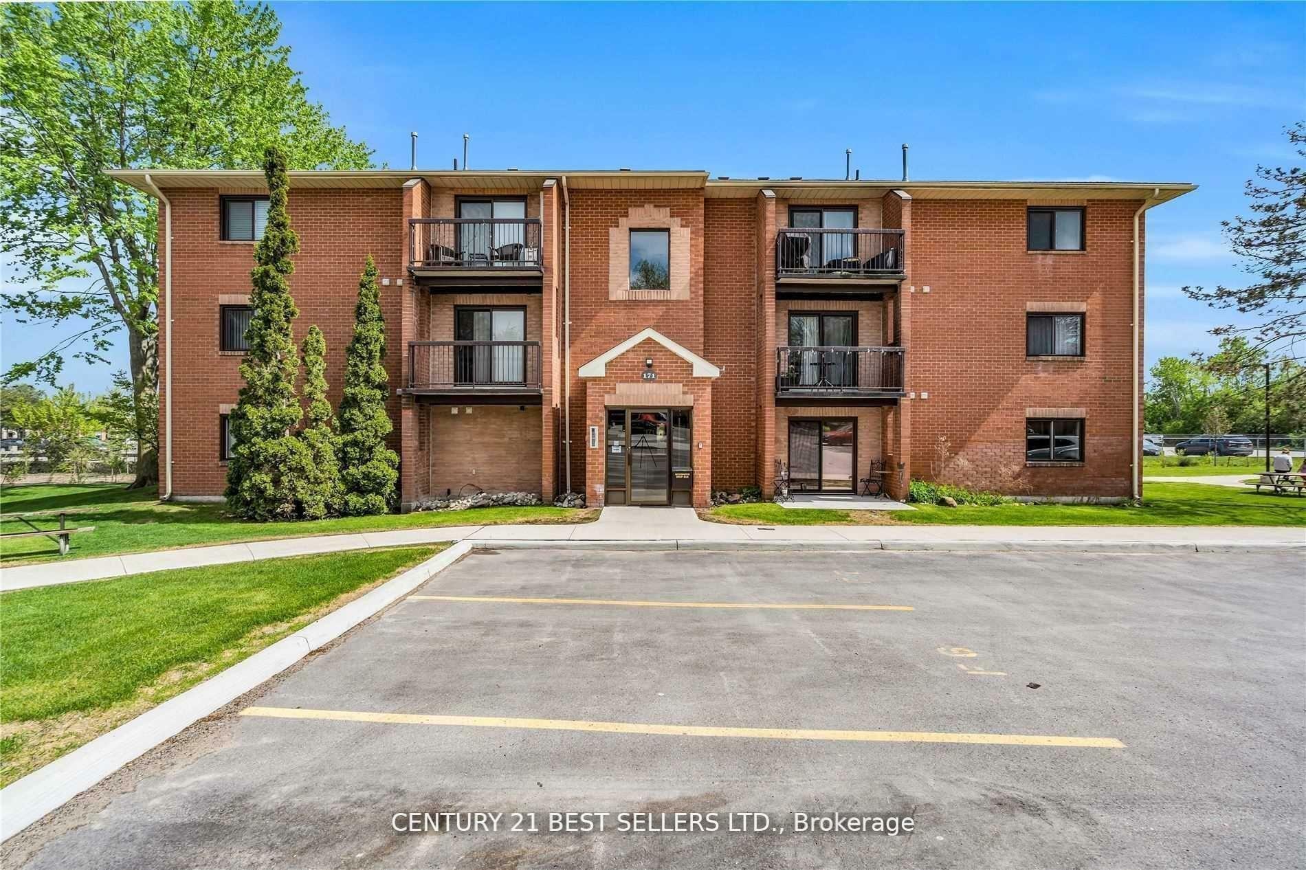 Property Photo: 171 Edgehill Drive F3 ON L4N 1L9