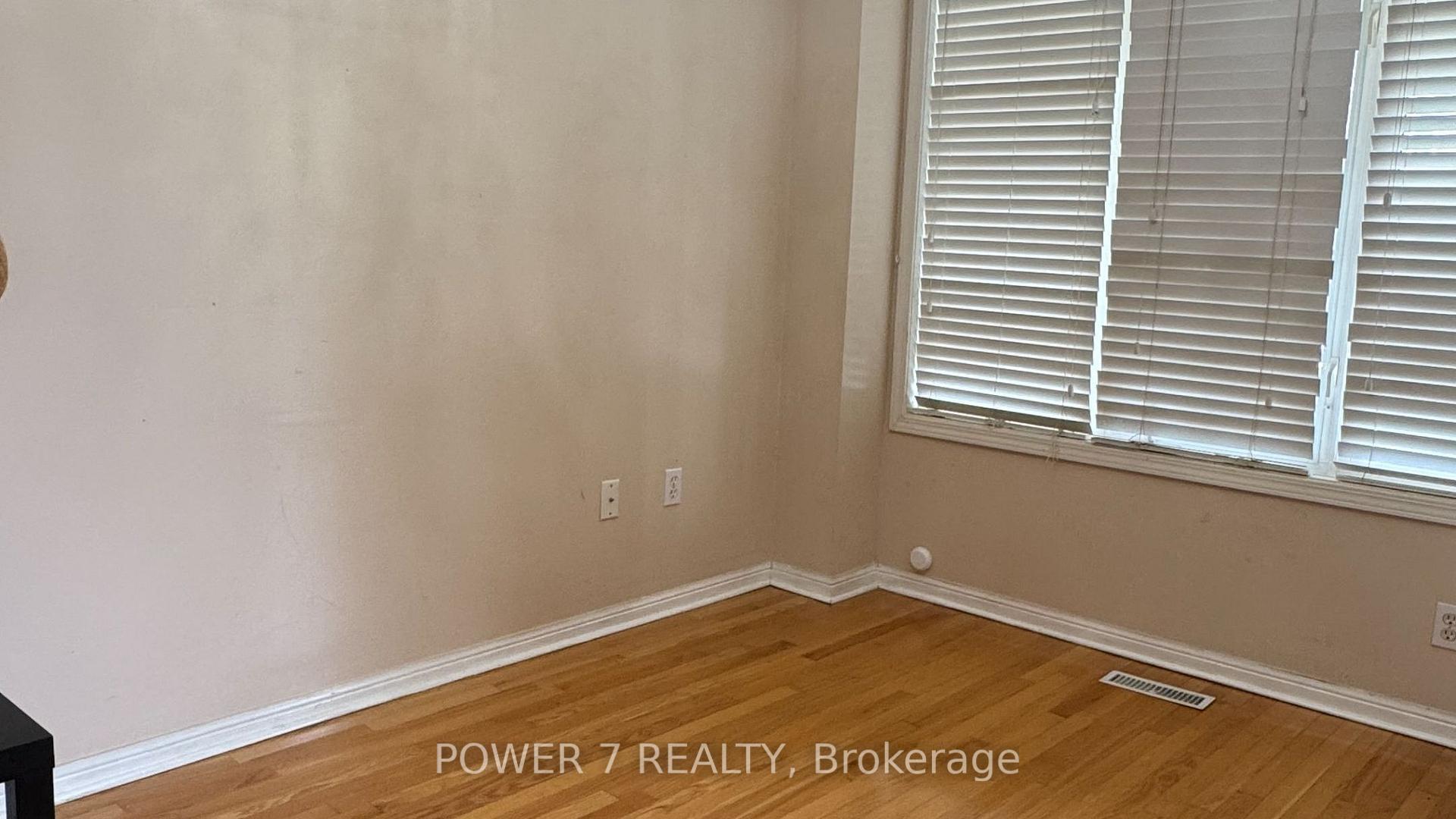 Property Photo: 47 Trailsbrook Terrace ON L6E 1C6