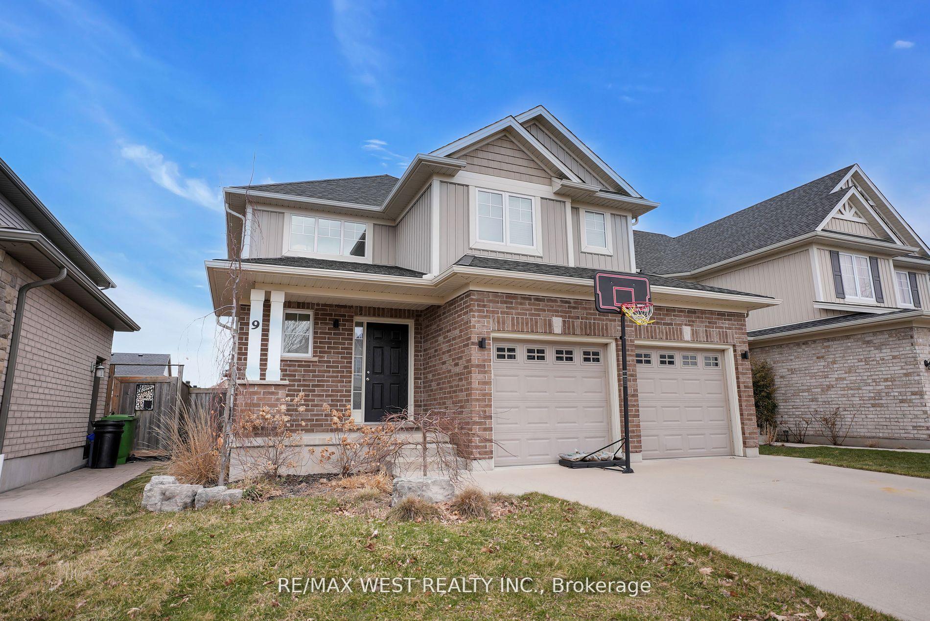 Property Photo: 9 Noble Lane ON N5R 5M9