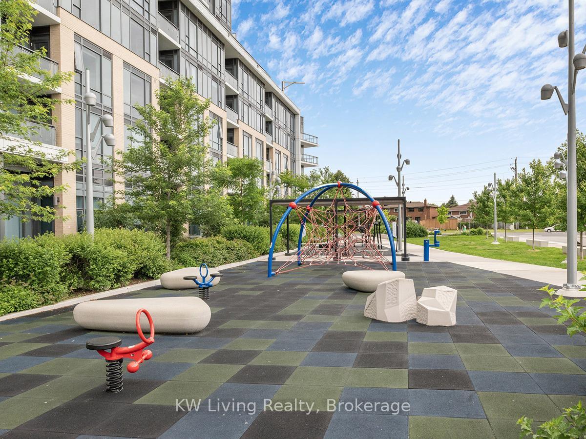 Property Photo:  60 Ann O'Reilly Road 364  ON M2J 0C8 