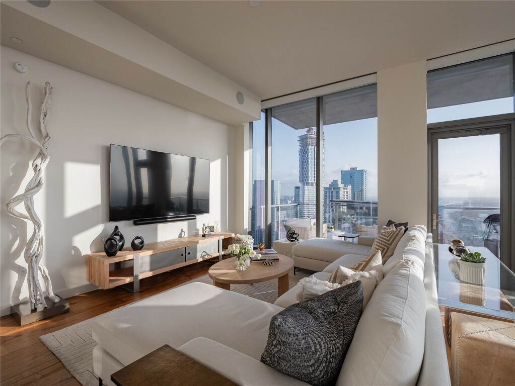 Property Photo: 44 East Avenue 4603 TX 78701