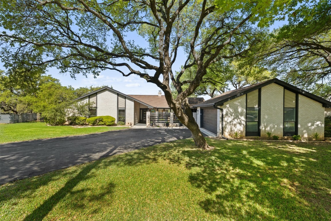 105 Palos Verdes Drive  Lakeway TX 78734 photo