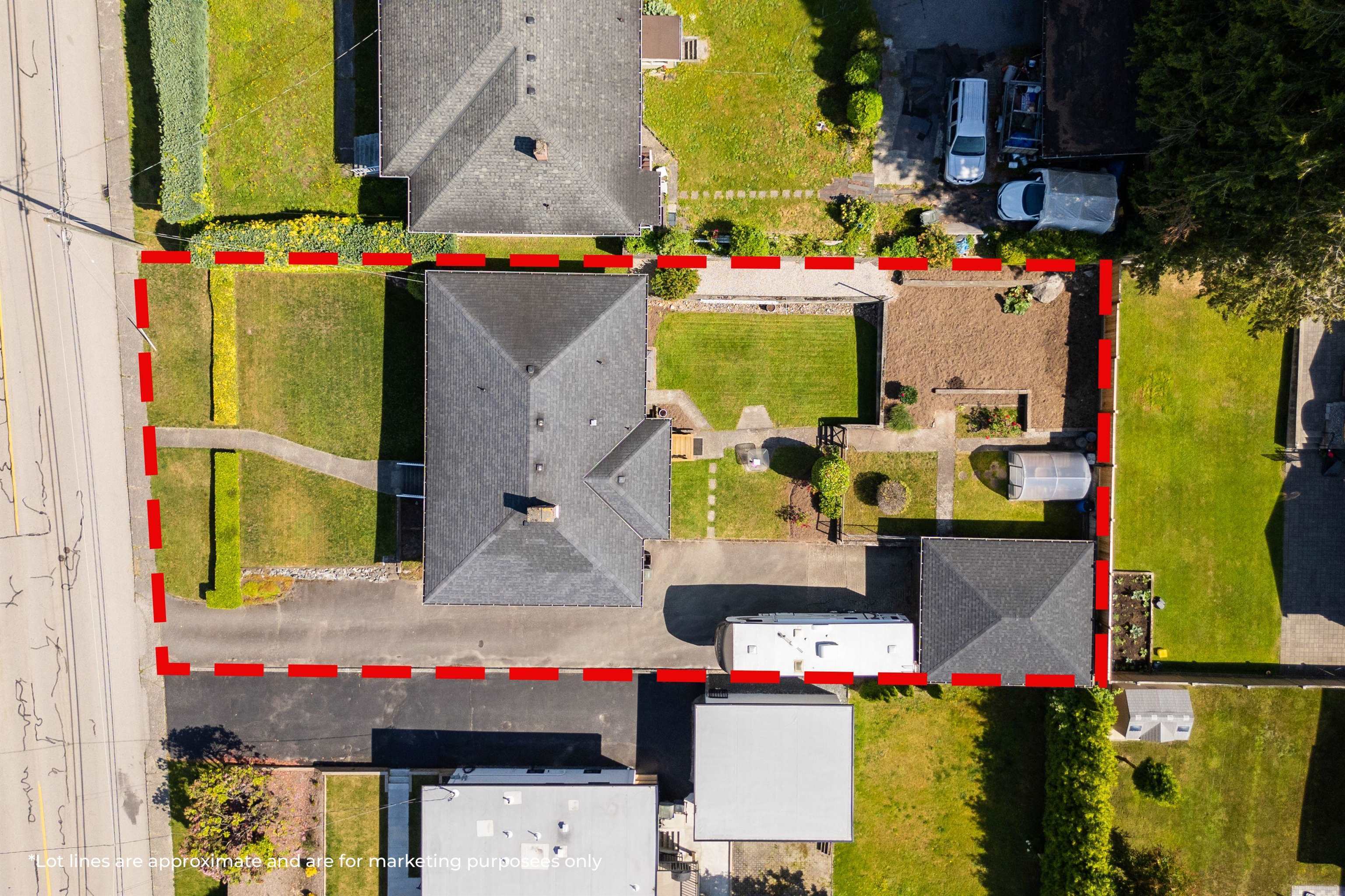 Property Photo: 7988 Sussex Avenue BC V5J 3W3