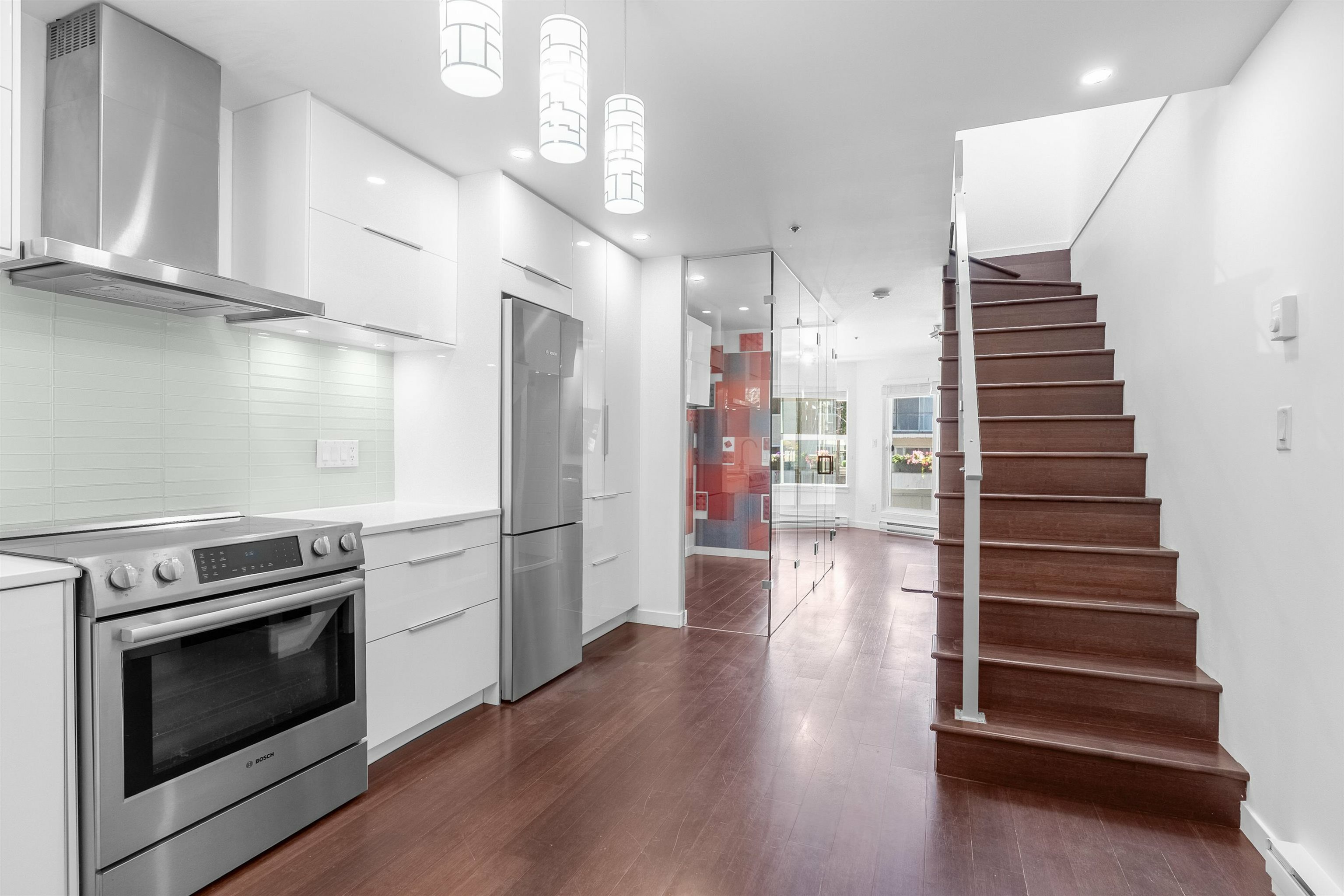 Property Photo: 733 W 16th Avenue BC V5Z 1S8