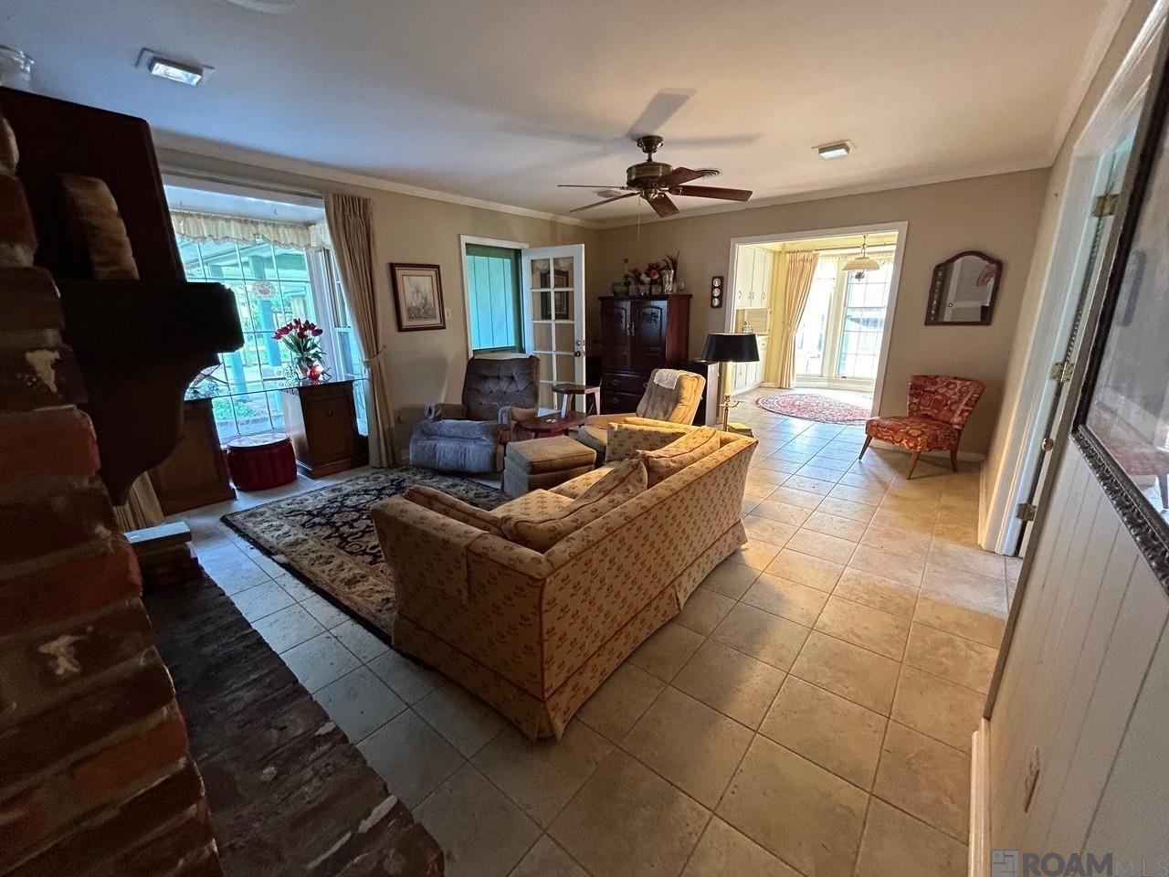Property Photo: 5057 Whitehaven LA 70808