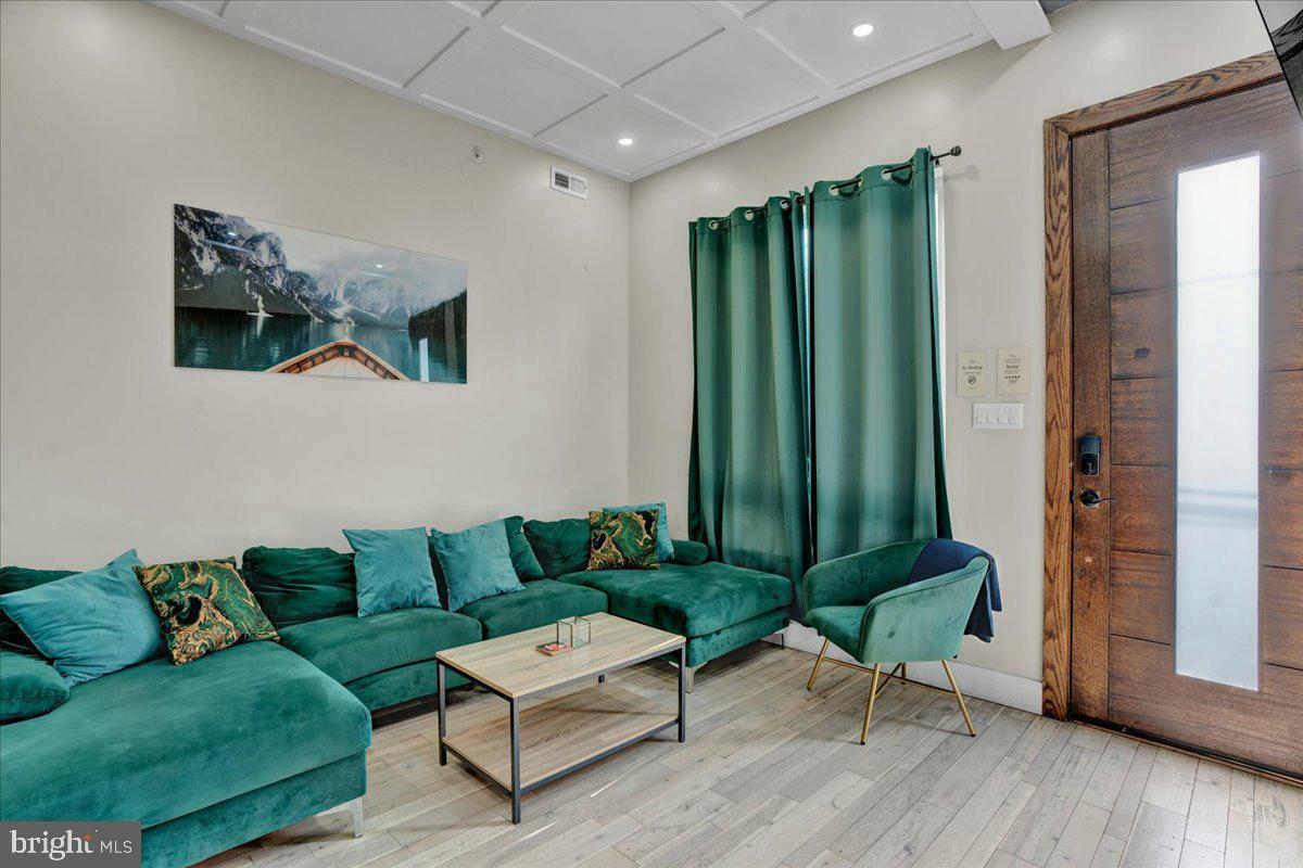 Property Photo: 1526 S Stillman Street PA 19146