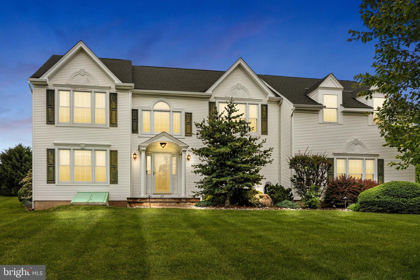 Property Photo: 20 Cathleen Drive PA 18954