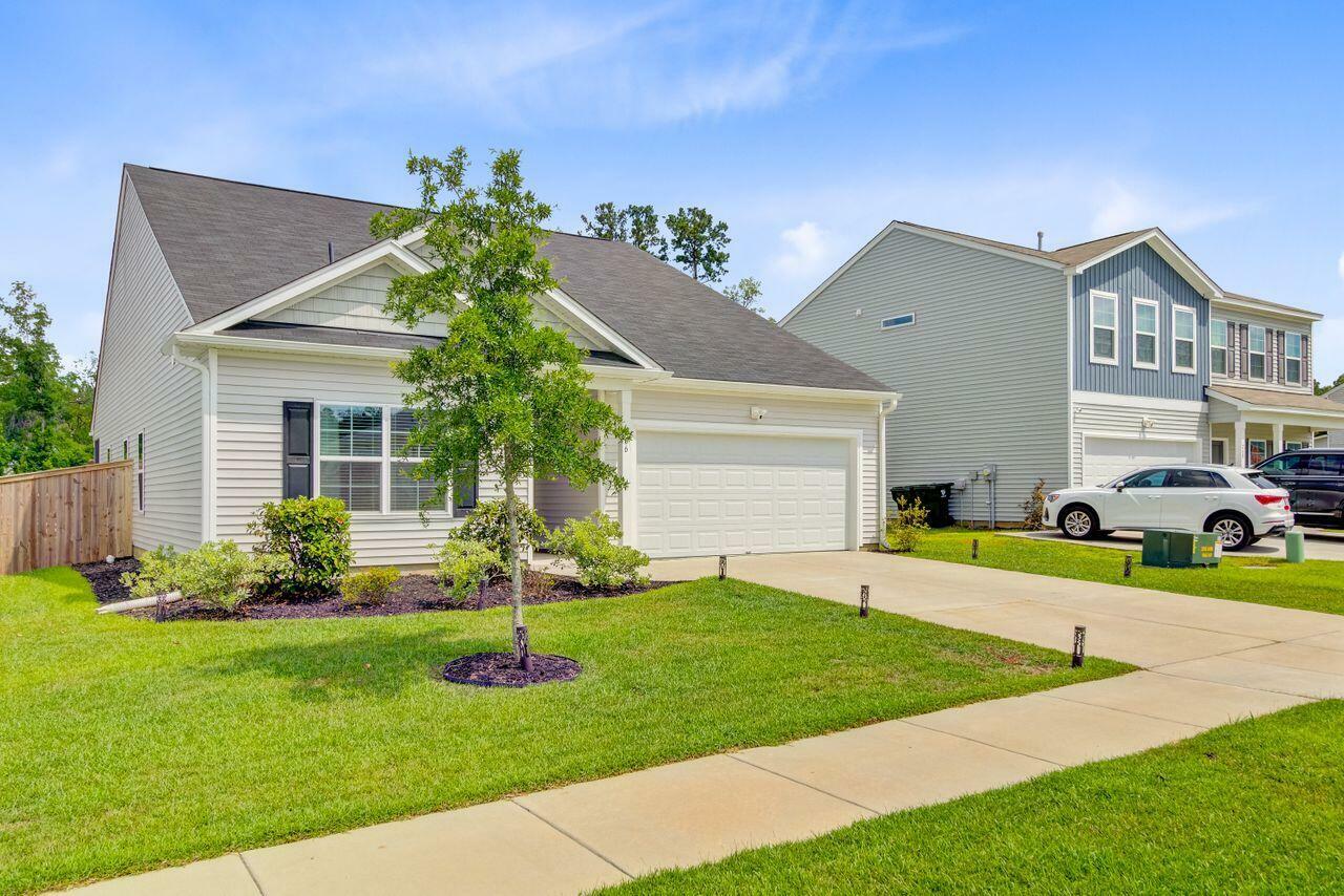 Property Photo: 266 Torslanda Lane SC 29486