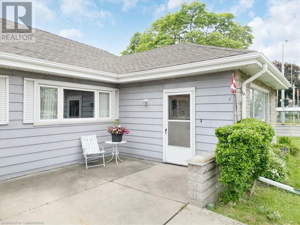 Property Photo: 693 Upper James Street ON L9C 2Z7