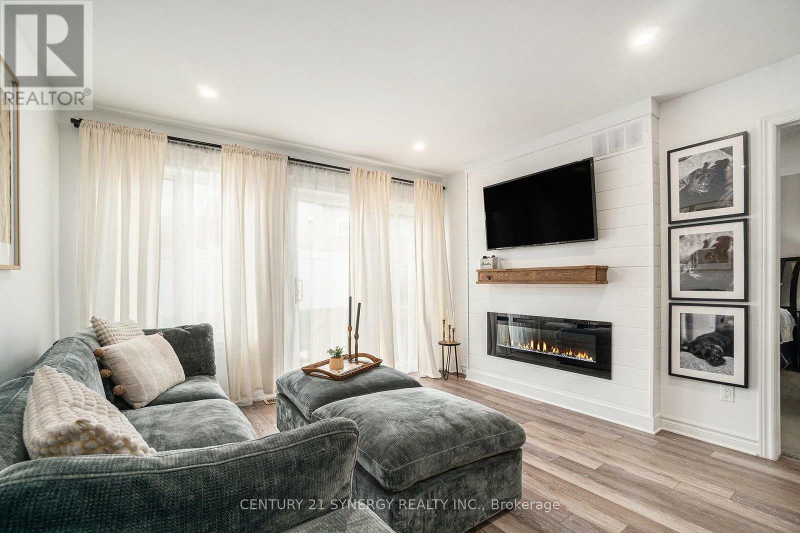 Property Photo: 110 Seabert Drive ON K7S 0K1
