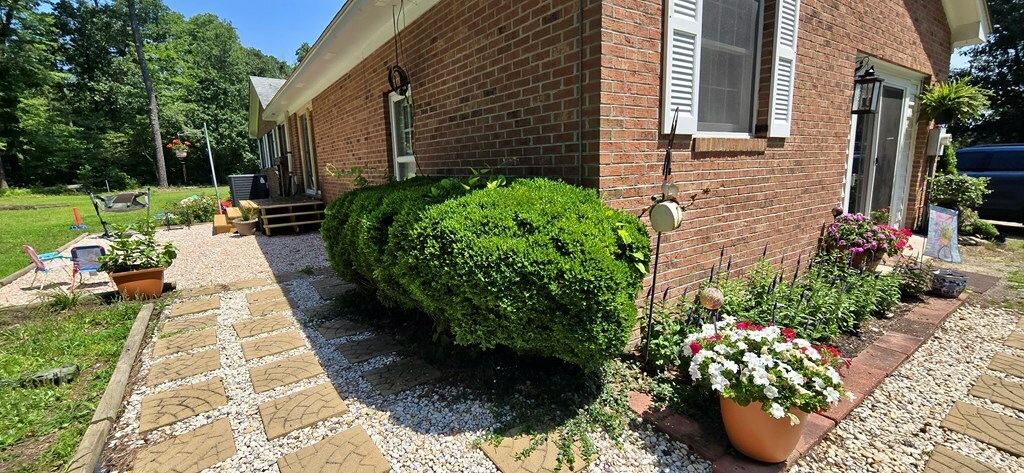 Property Photo: 21020 Adams Road VA 23357