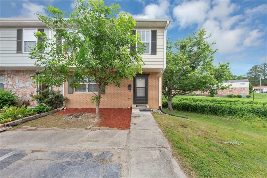 Property Photo: 4701 Flat Shoals Road Road 37H GA 30291